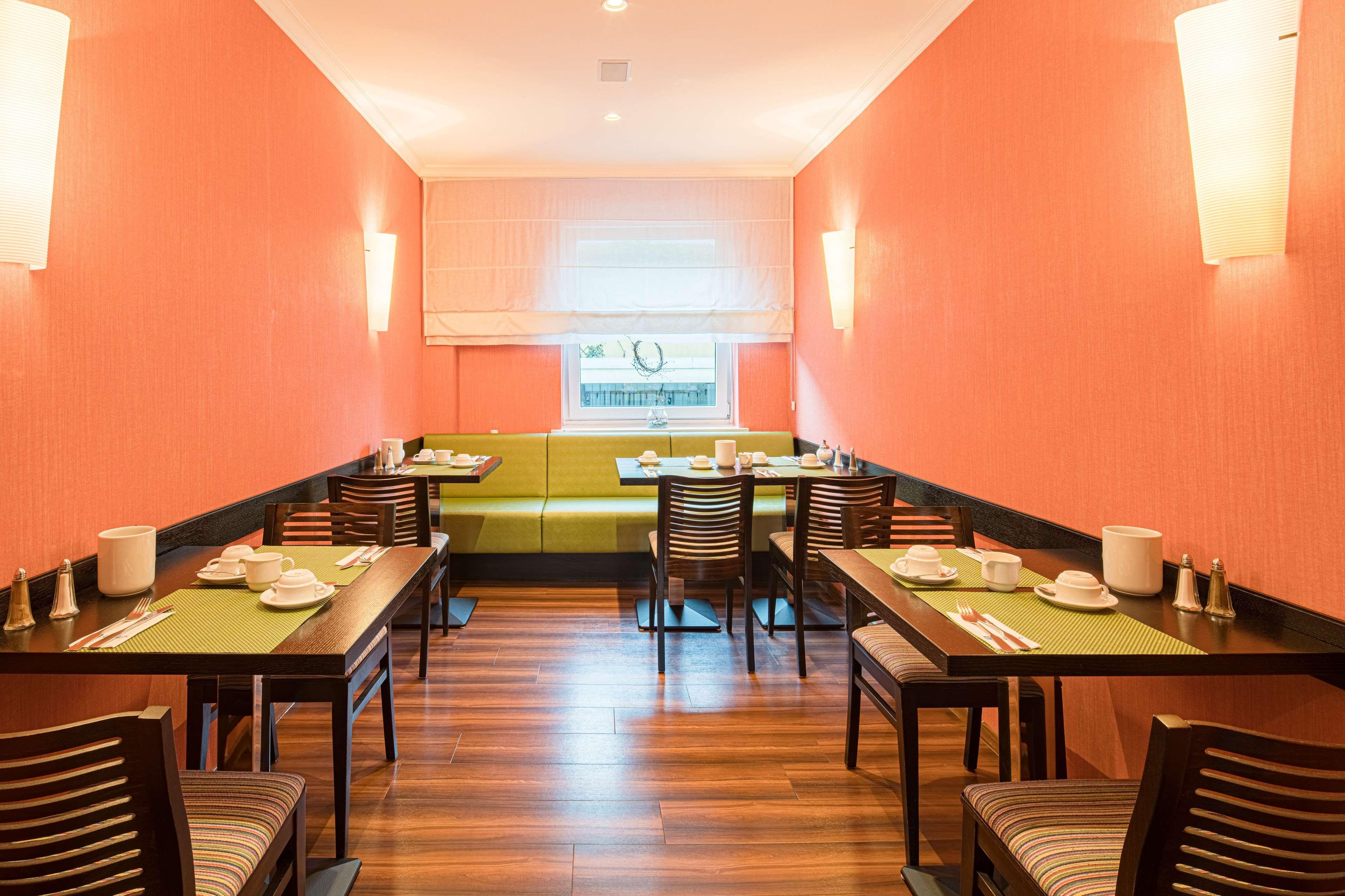 Western Raphael Altona Hotel