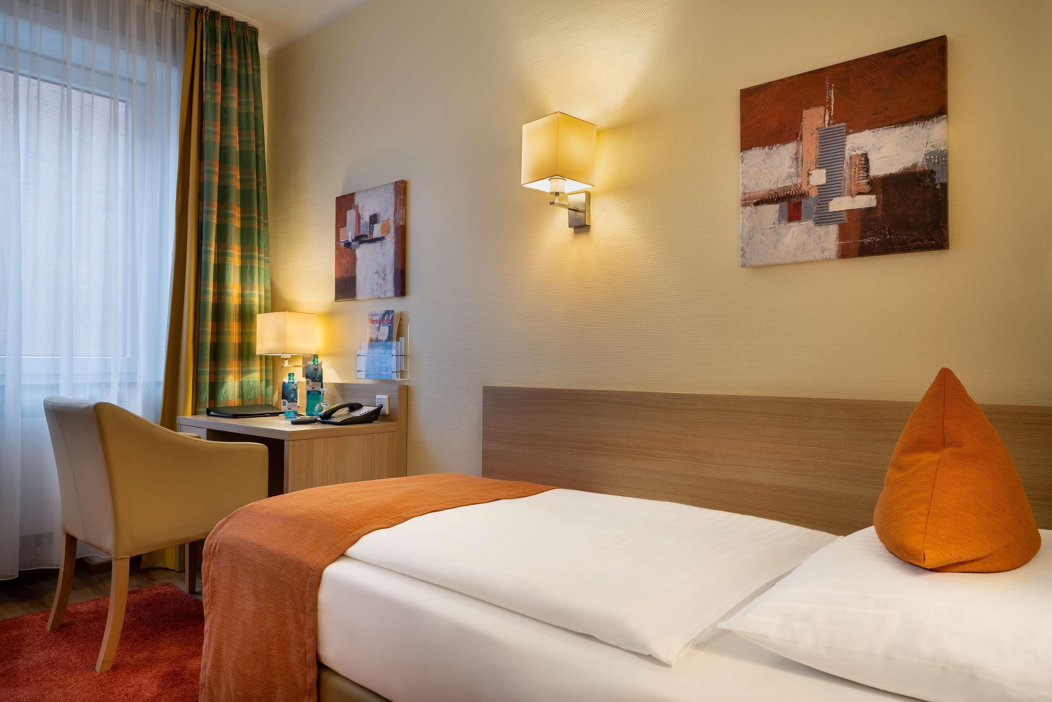 Garner - Wandsbek Marktplatz By Ihg 3*