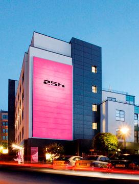 Hotel Superbude Altona 3*