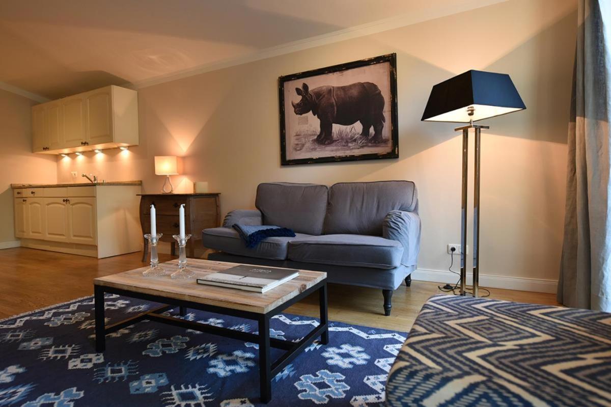 Zentrale Whg Naehe Der Alster Mit Parkplatz * Hamburg