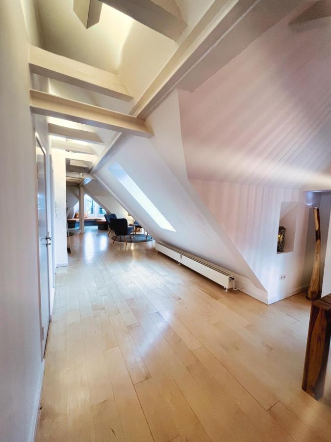 Loft-panoramablick-hafen & Elbe! Apartment Hamburg