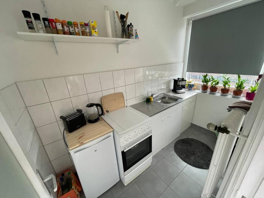 Apartment Modern And Private In Eimsbuettel *