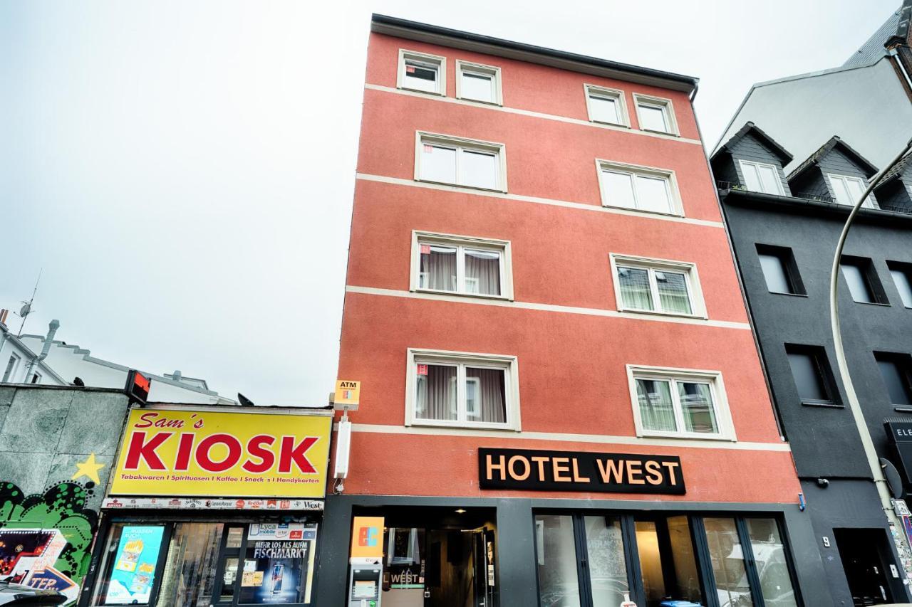 Hotel West