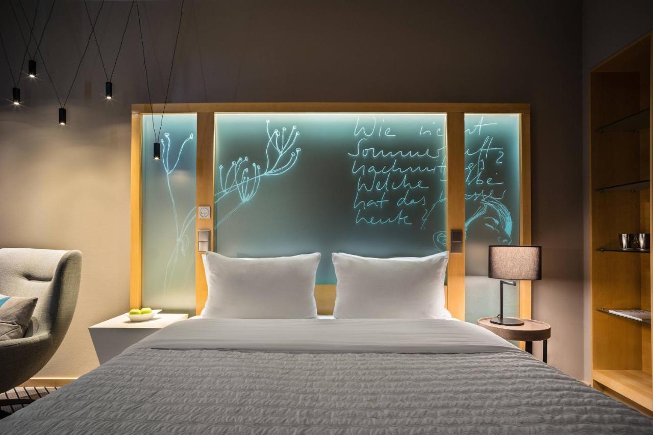 Le Meridien Hotel