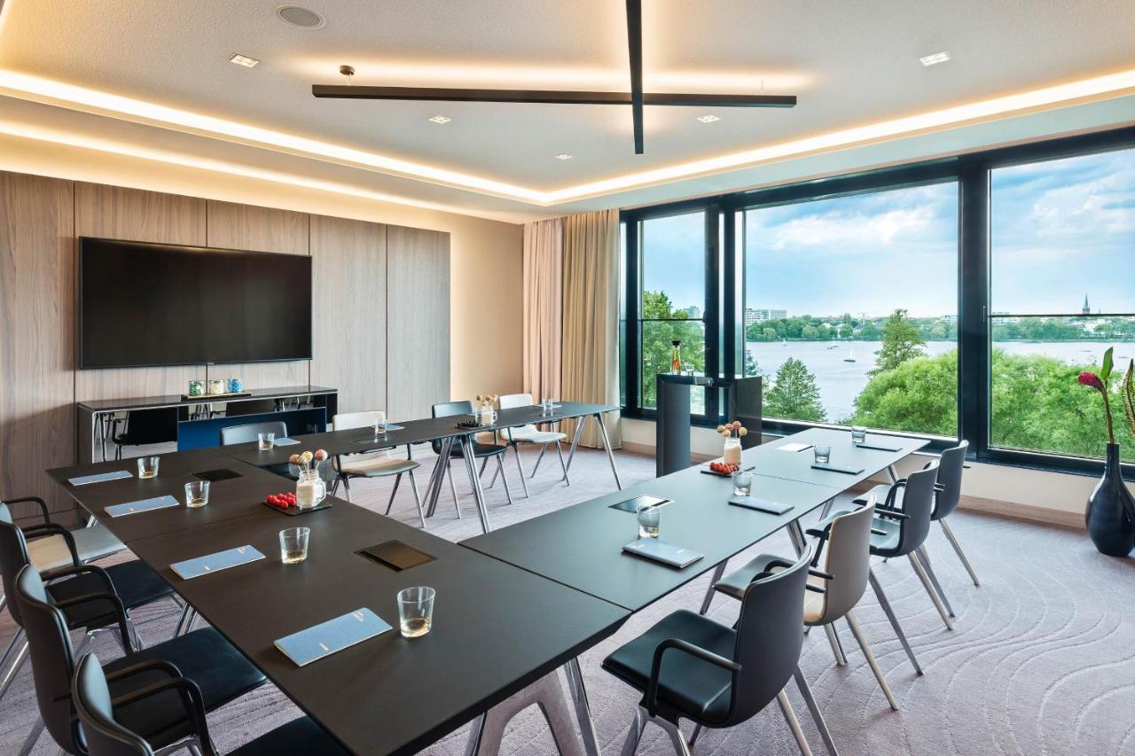 Le Meridien 5*