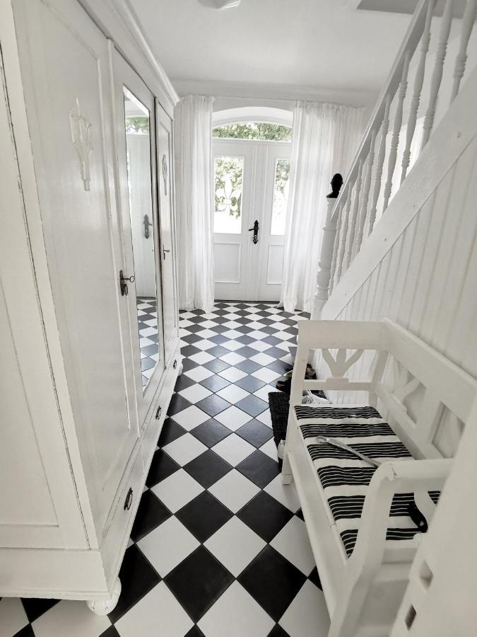 Haus Am Deich 47 Stilvolles An Der Elbe In Stadtnaehe Holiday home *