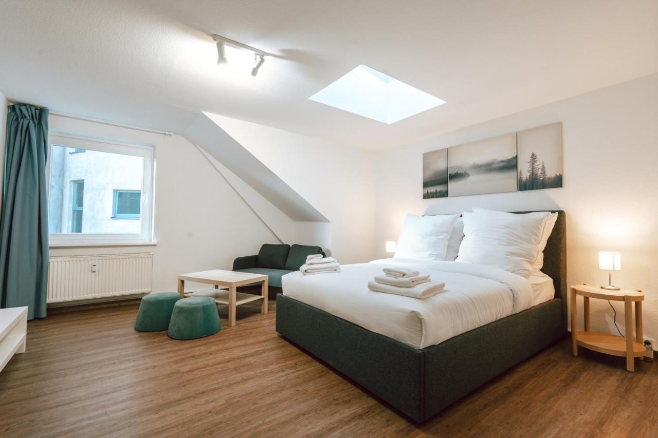 Zentral Gelegenes Premium-apartment Mit Viel Tageslicht Apartment Hamburg