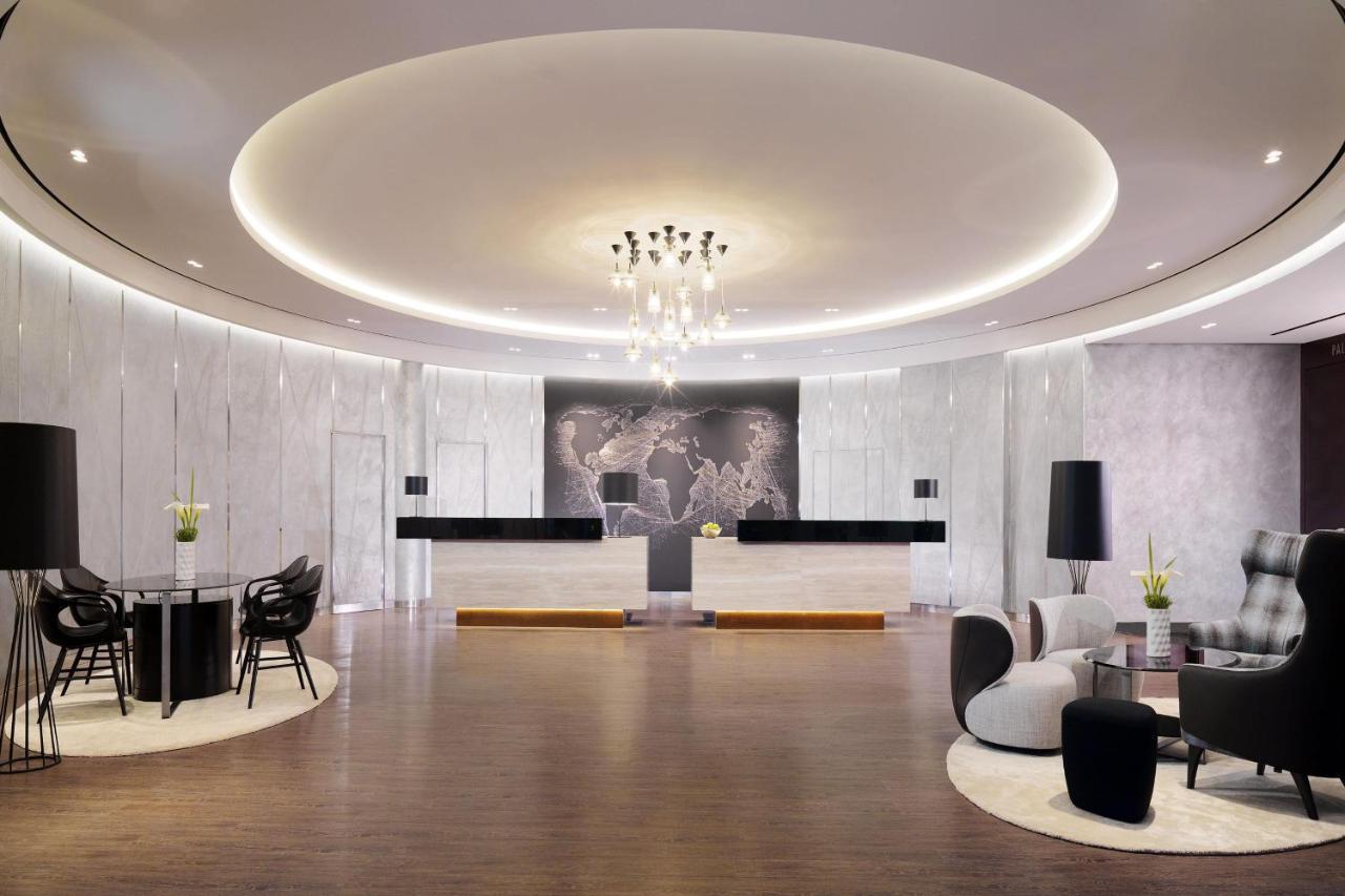 Le Meridien Hotel 5*