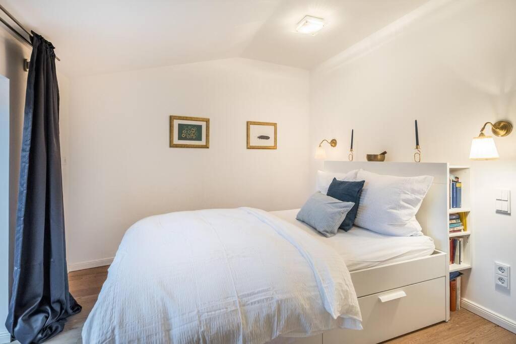 Charming Close To Heart Of Lejlighed