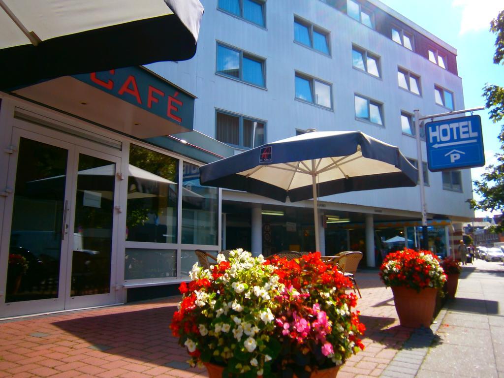 Hotel Sachsentor 3*