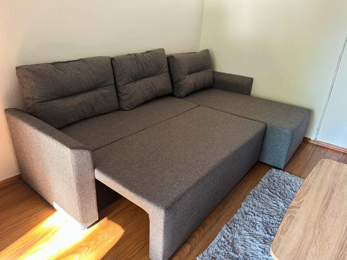 Apartment Furnished Studio