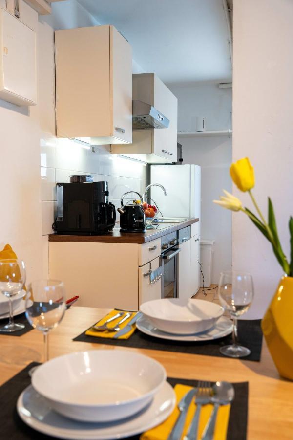 Spacious In Urban Location Apartment Hamburg