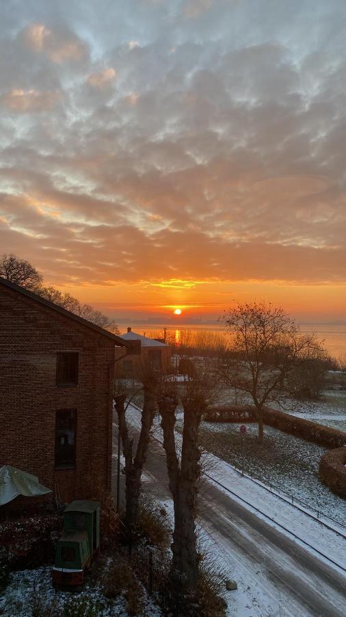Apartment Urlaub Am Elbstrand - In Blankenese Mit Naturblick