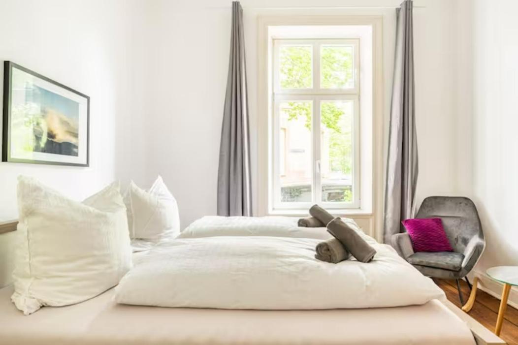Apartment Großzügige Altbauwohnung In Bestlage Hamburg