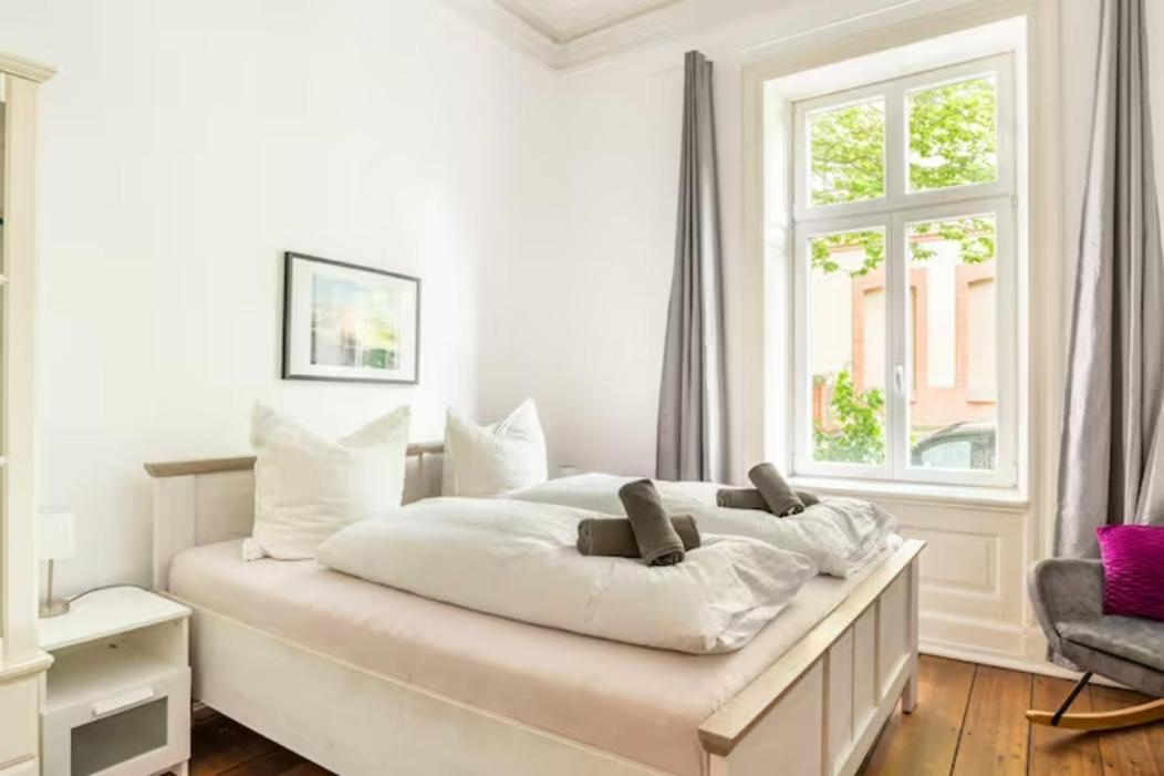 Großzügige Altbauwohnung In Bestlage Apartment Hamburg