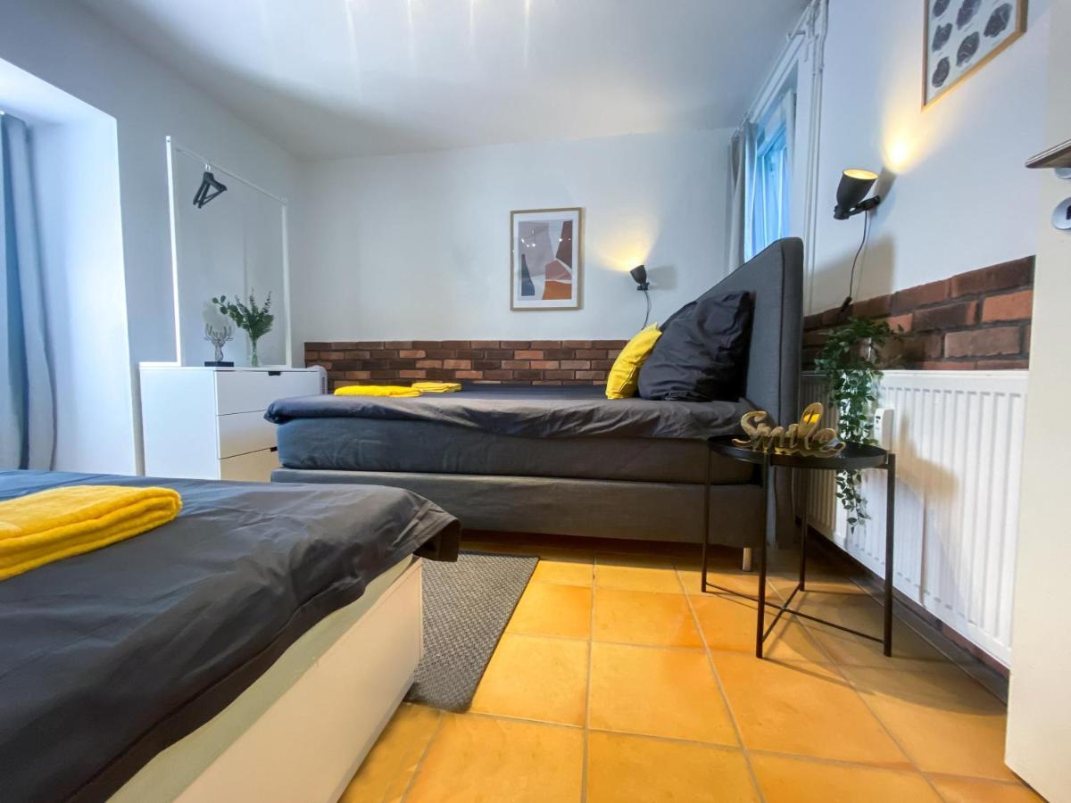 Spacious In Urban Location Apartment Hamburg