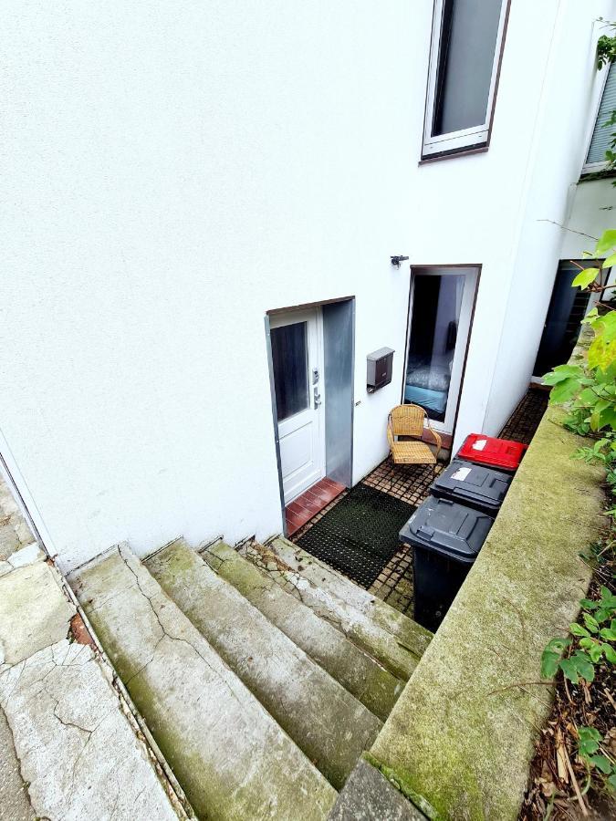 Spacious In Urban Location *