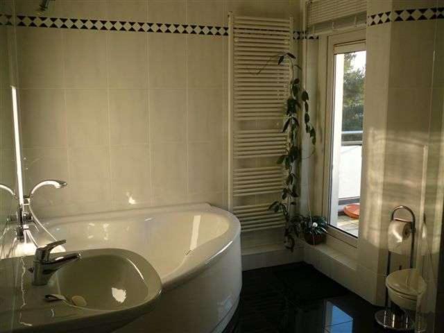 Extravagante 3-zimmer-penthouse-wohnung Apartment *