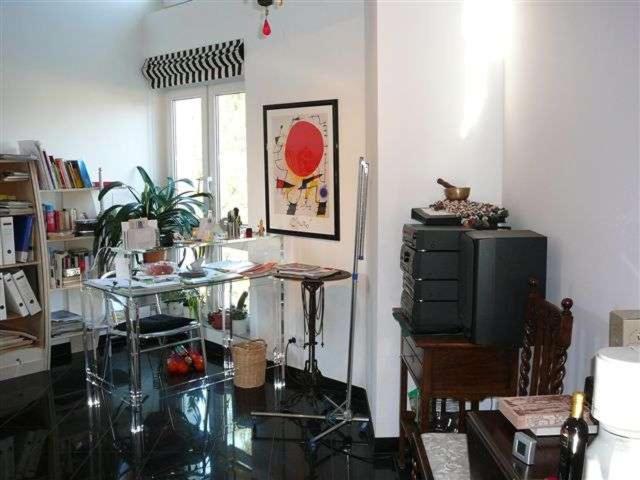 Apartment Extravagante 3-zimmer-penthouse-wohnung *