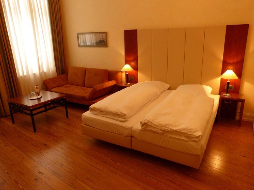 Vorbach 3* Hamburg