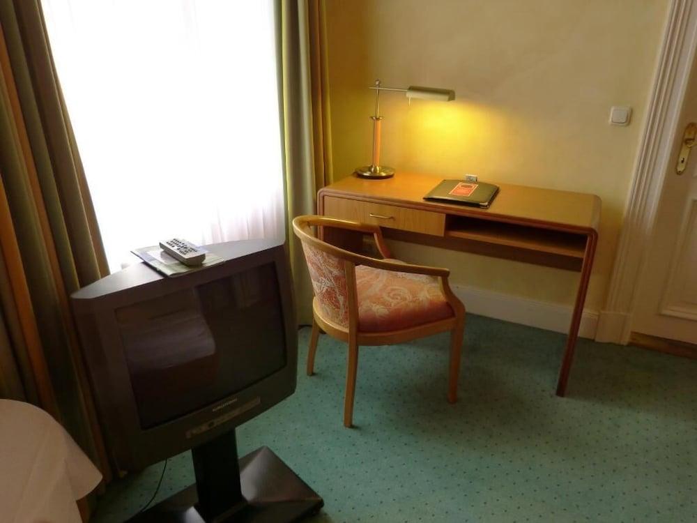 Hotel Vorbach 3*