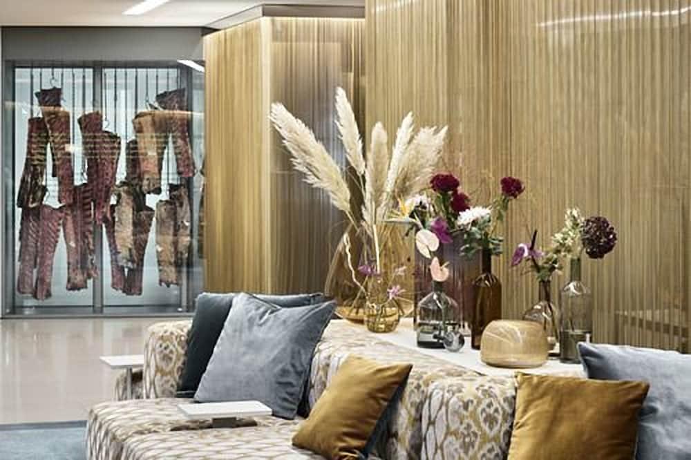 Side, Hamburg, A Member Of Design Hamburg