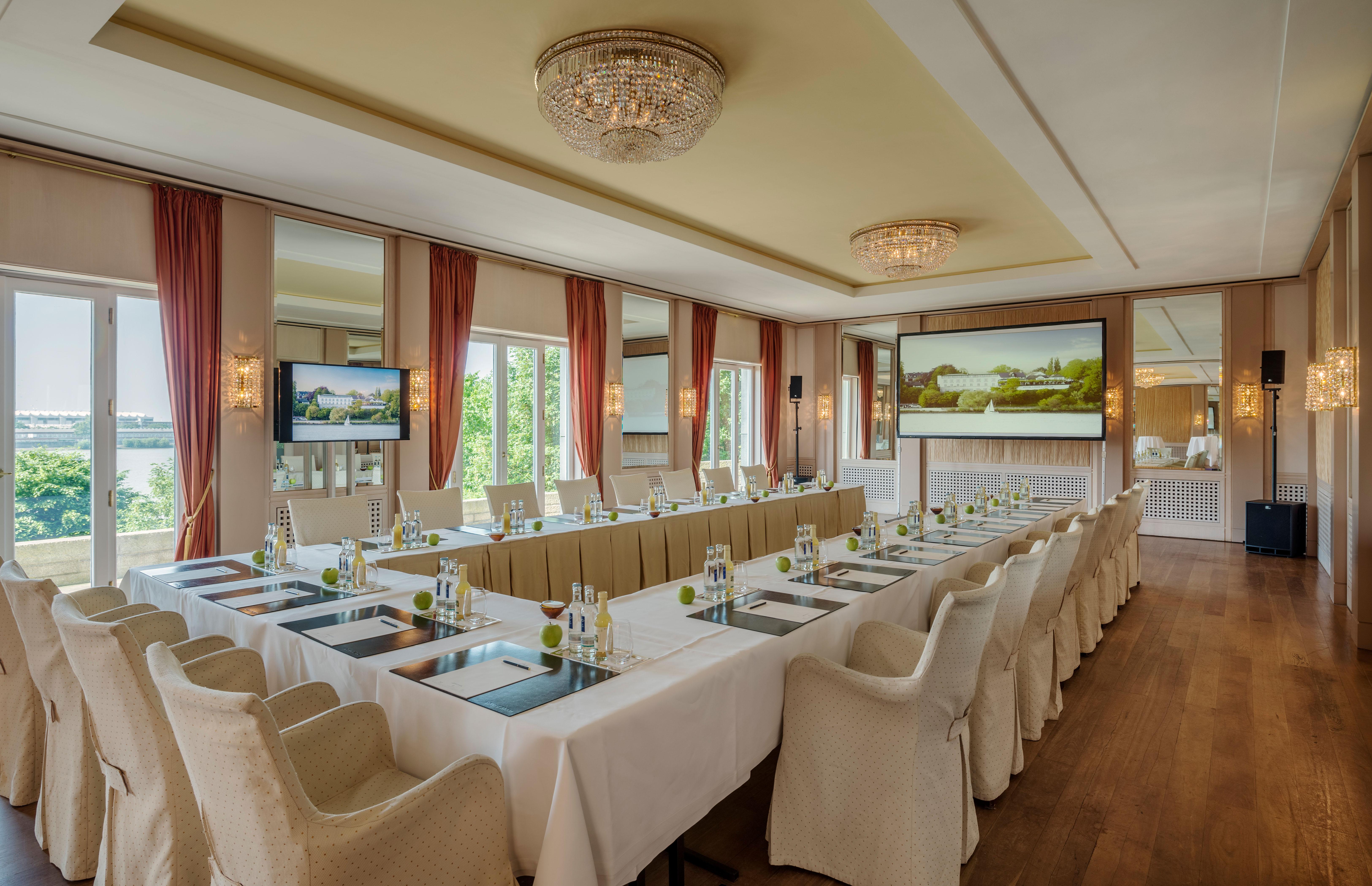 Hotel Louis C. Jacob 5*