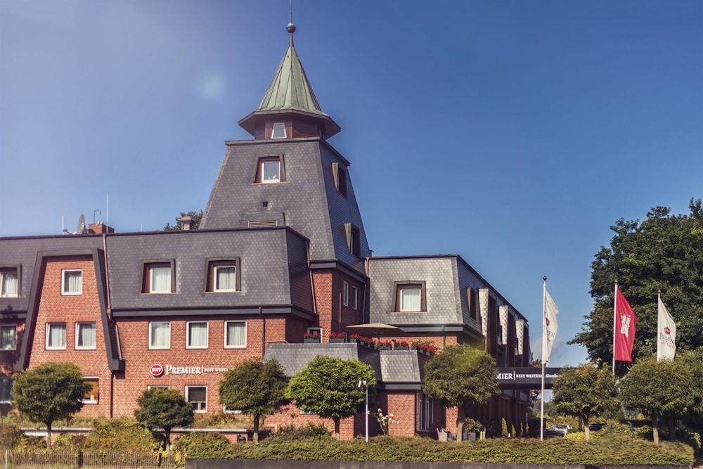 Hotel Western Premier Alsterkrug 4*
