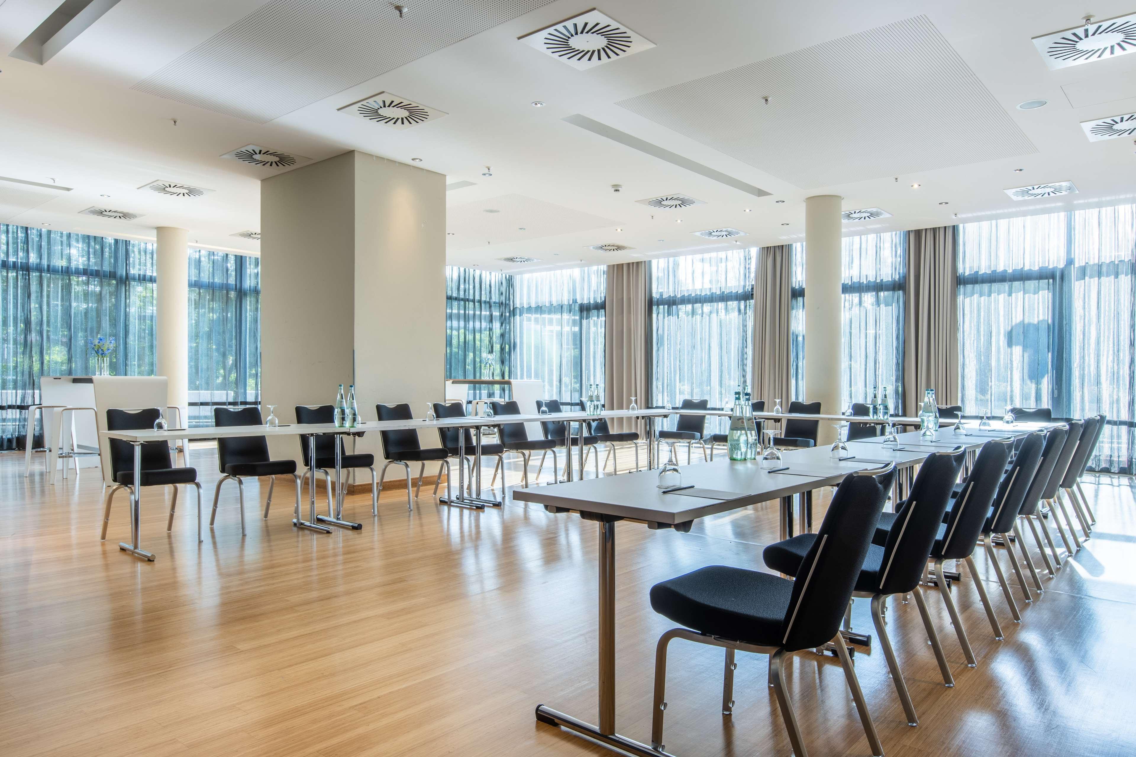 Radisson Blu Hotel, 4* Hamburg