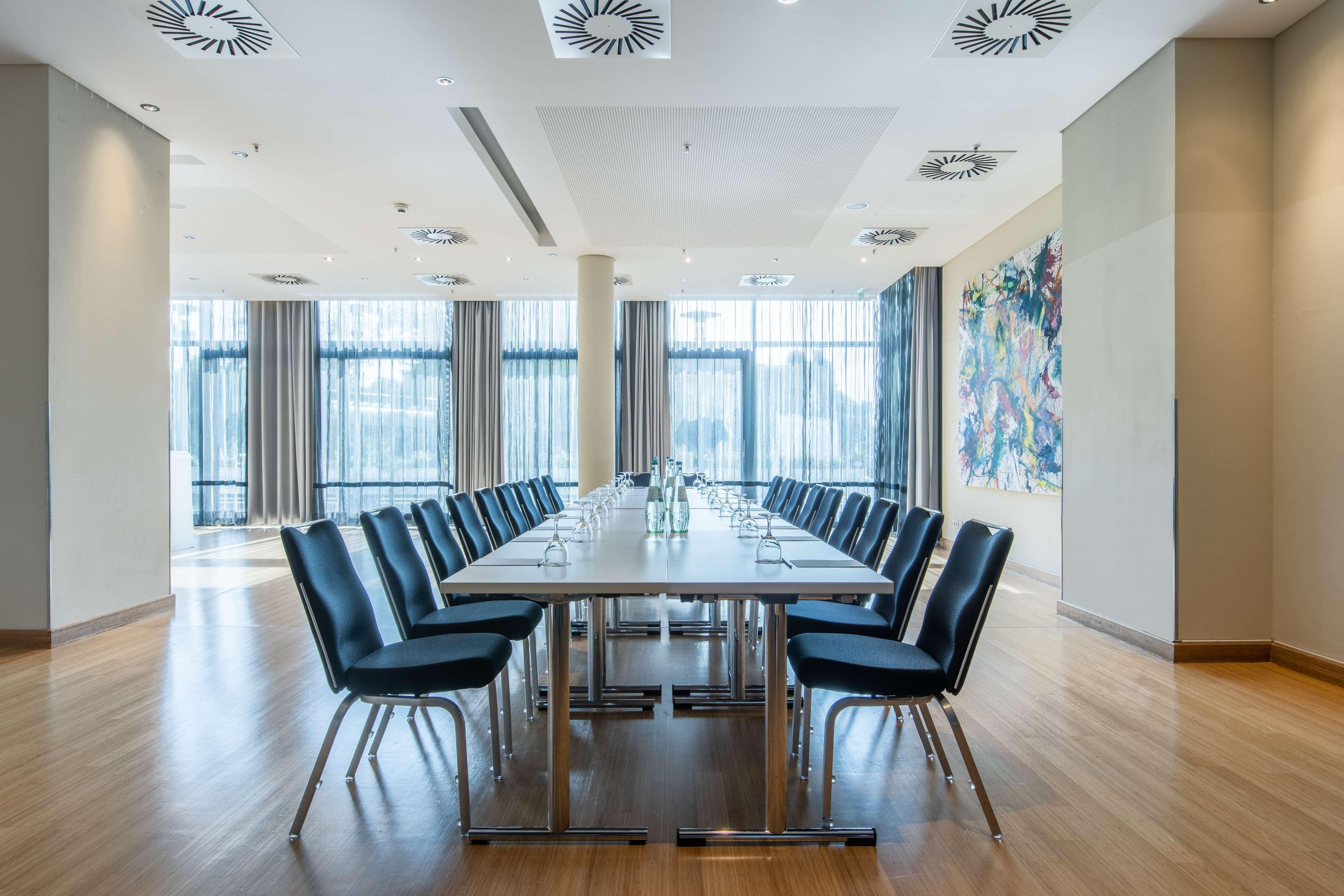 Radisson Blu Hotel, 4* Hamborg