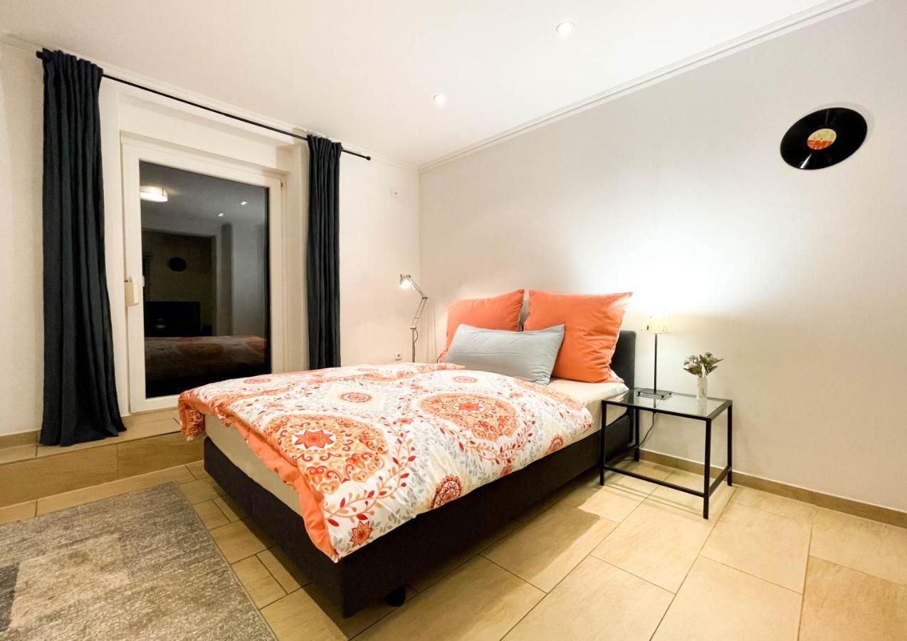 Privatunterkunft Stilvolle City-flat Mit Privater Sauna Und Netflix *