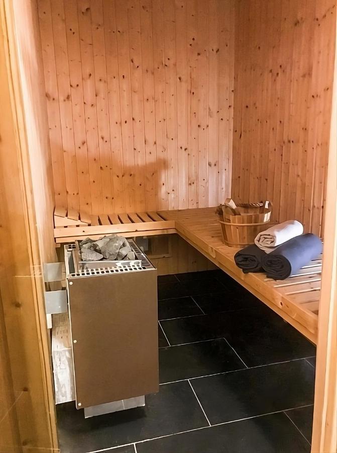 Privatunterkunft Stilvolle City-flat Mit Privater Sauna Und Netflix Hamburg