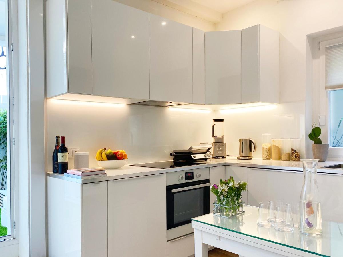 Apartment White *