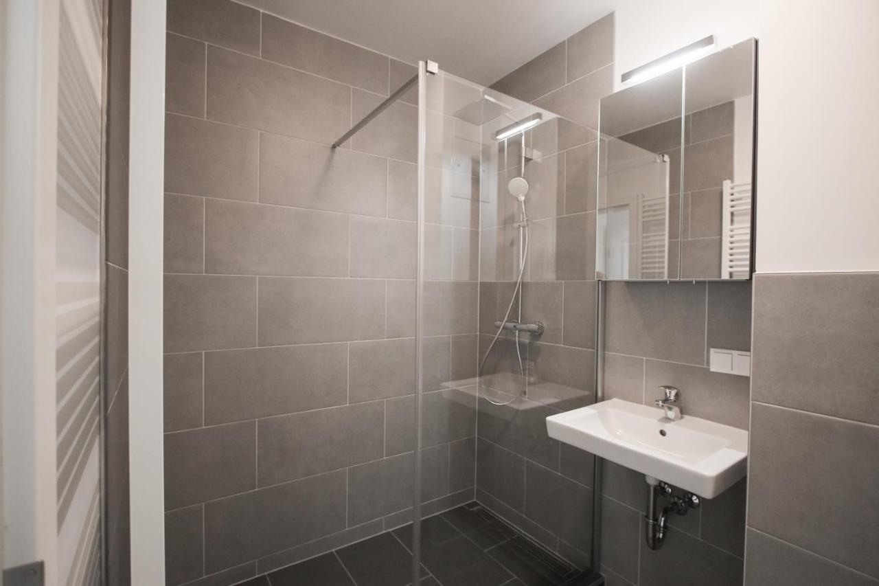Zentrale Mit 3 Schlafzimmer Fuer Bis Zu 9 Personen Apartment *