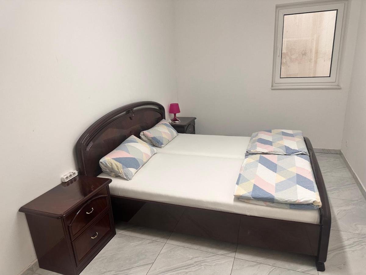 Fully Equipped 3 5 Bed Hamburg