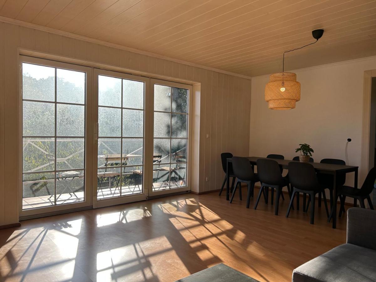 Apartment Four Bedroom In Hamburg, Kanzlerhof 3