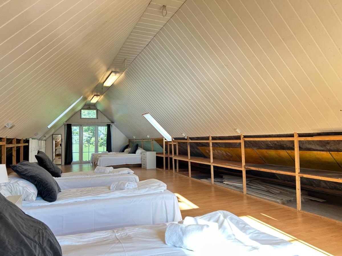 Four Bedroom In Hamburg, Kanzlerhof 3