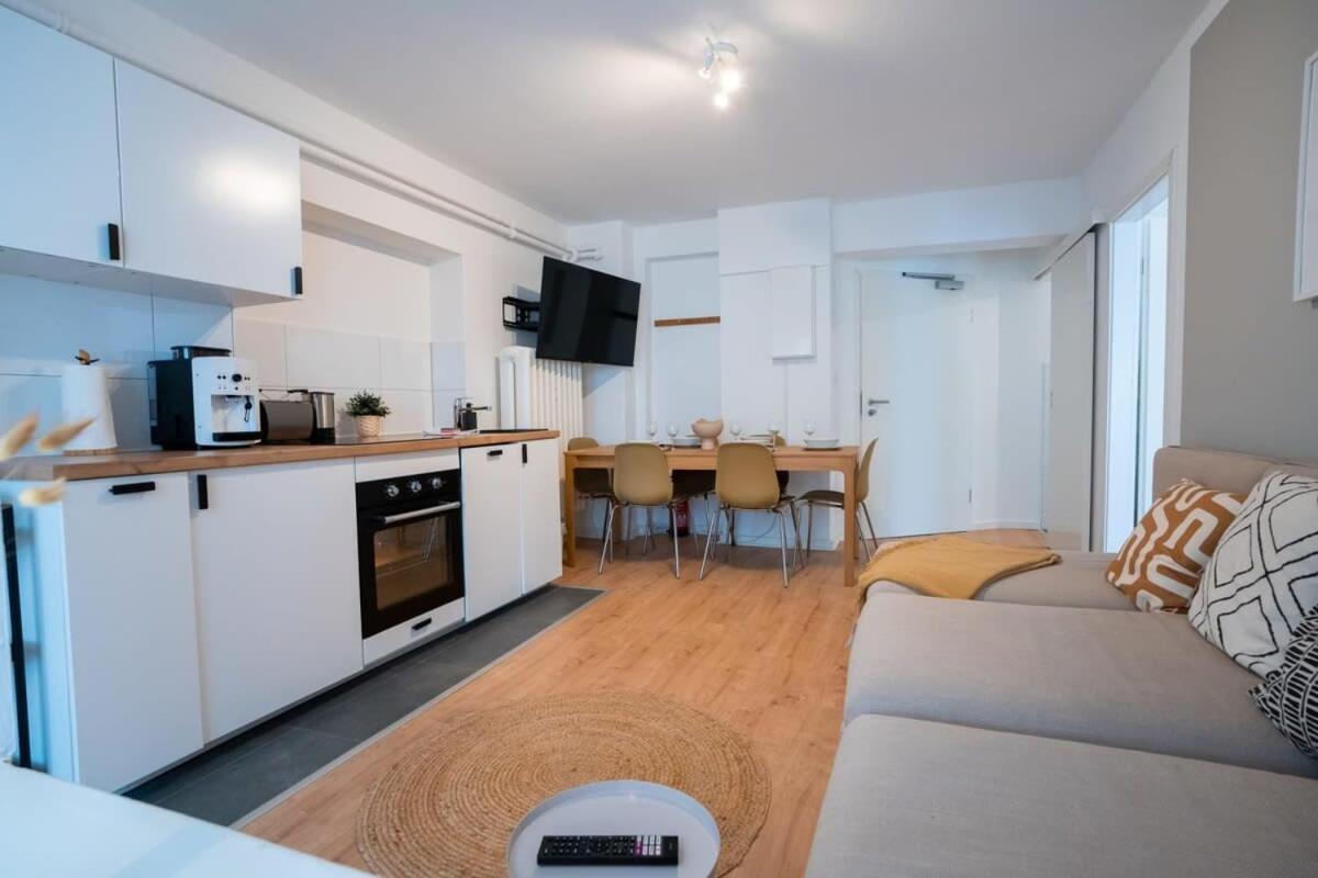 Apartment For 7 Hamburg