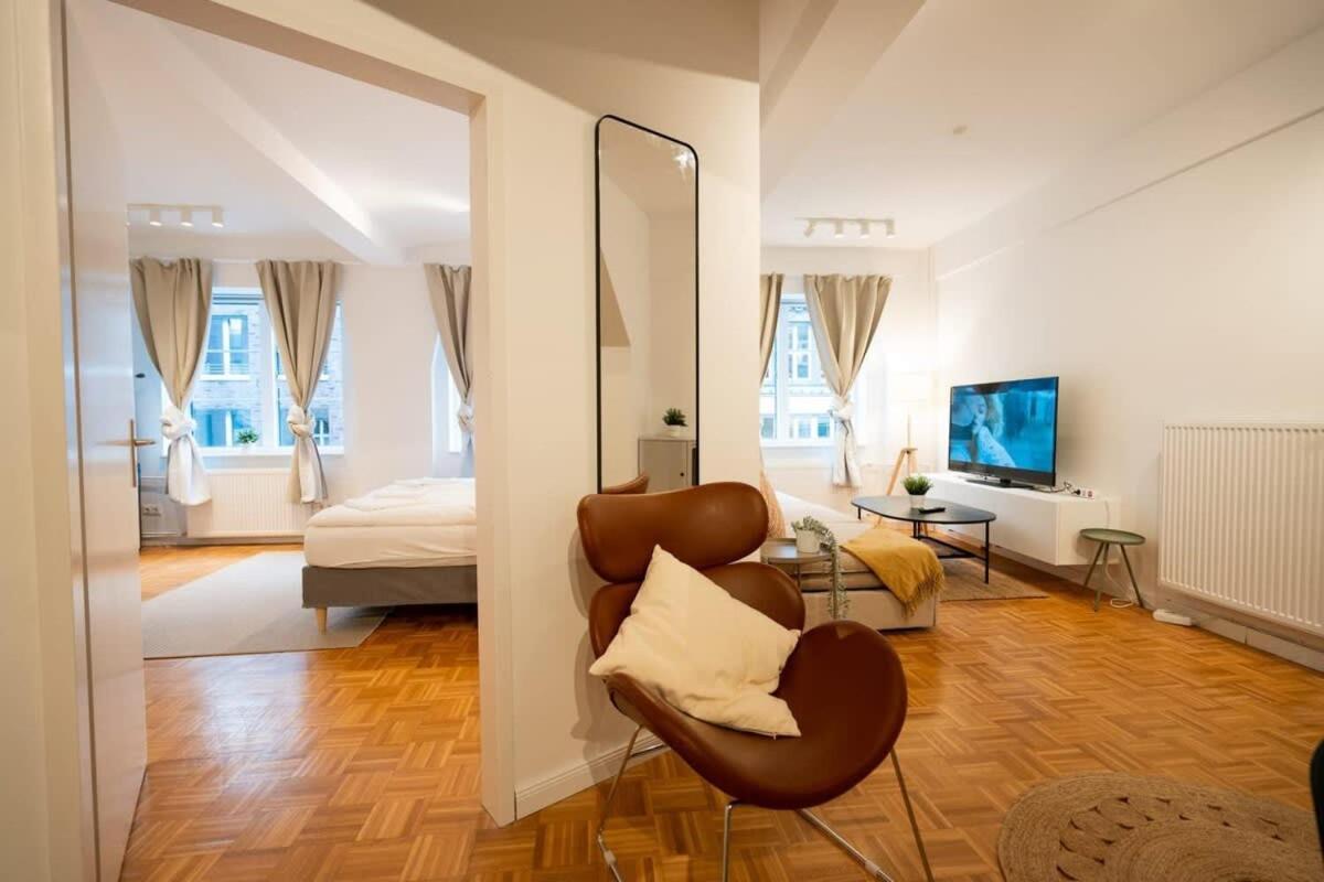 Apartment Living In Center