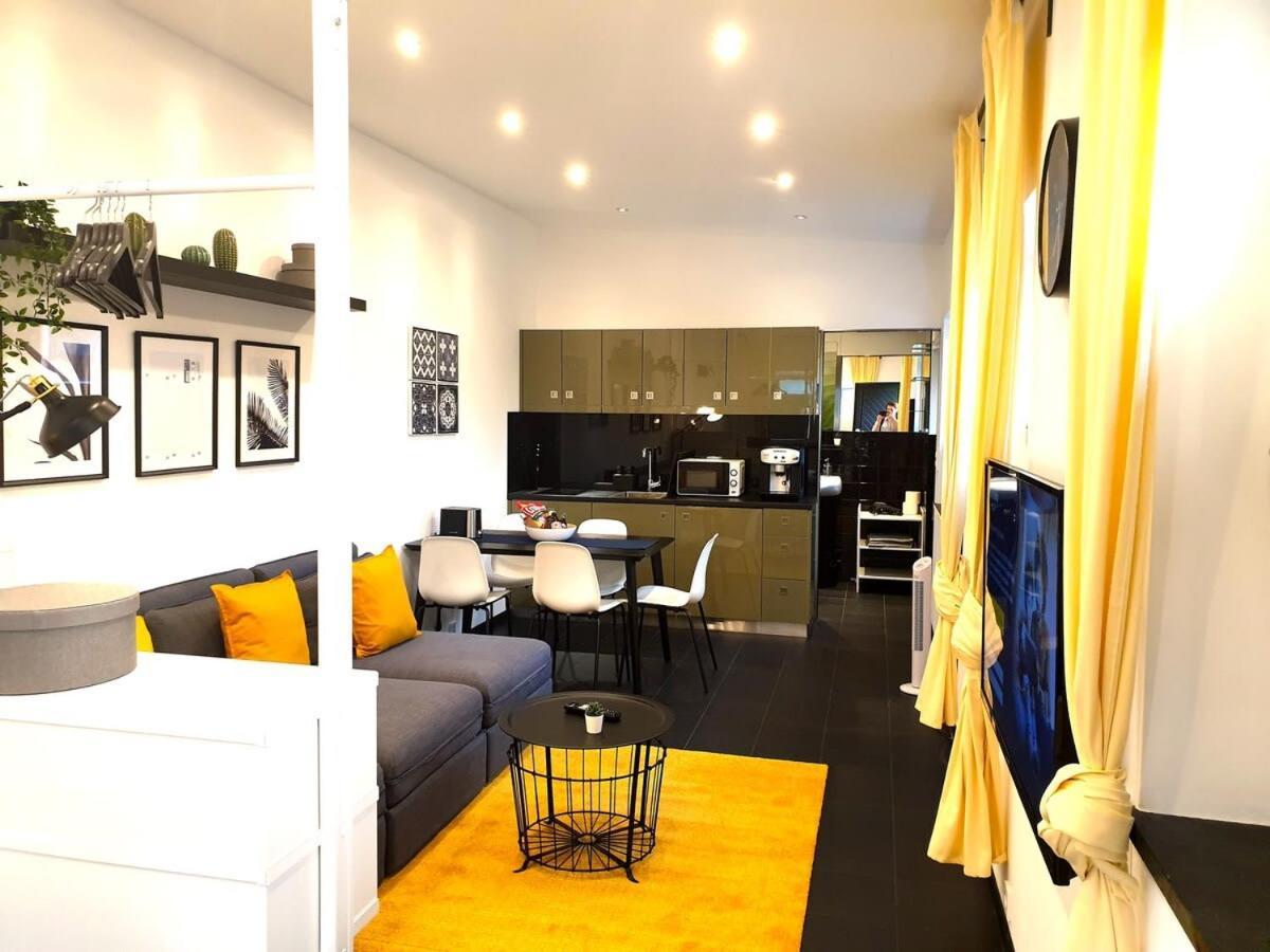 Apartment Cosy With Private Parking *