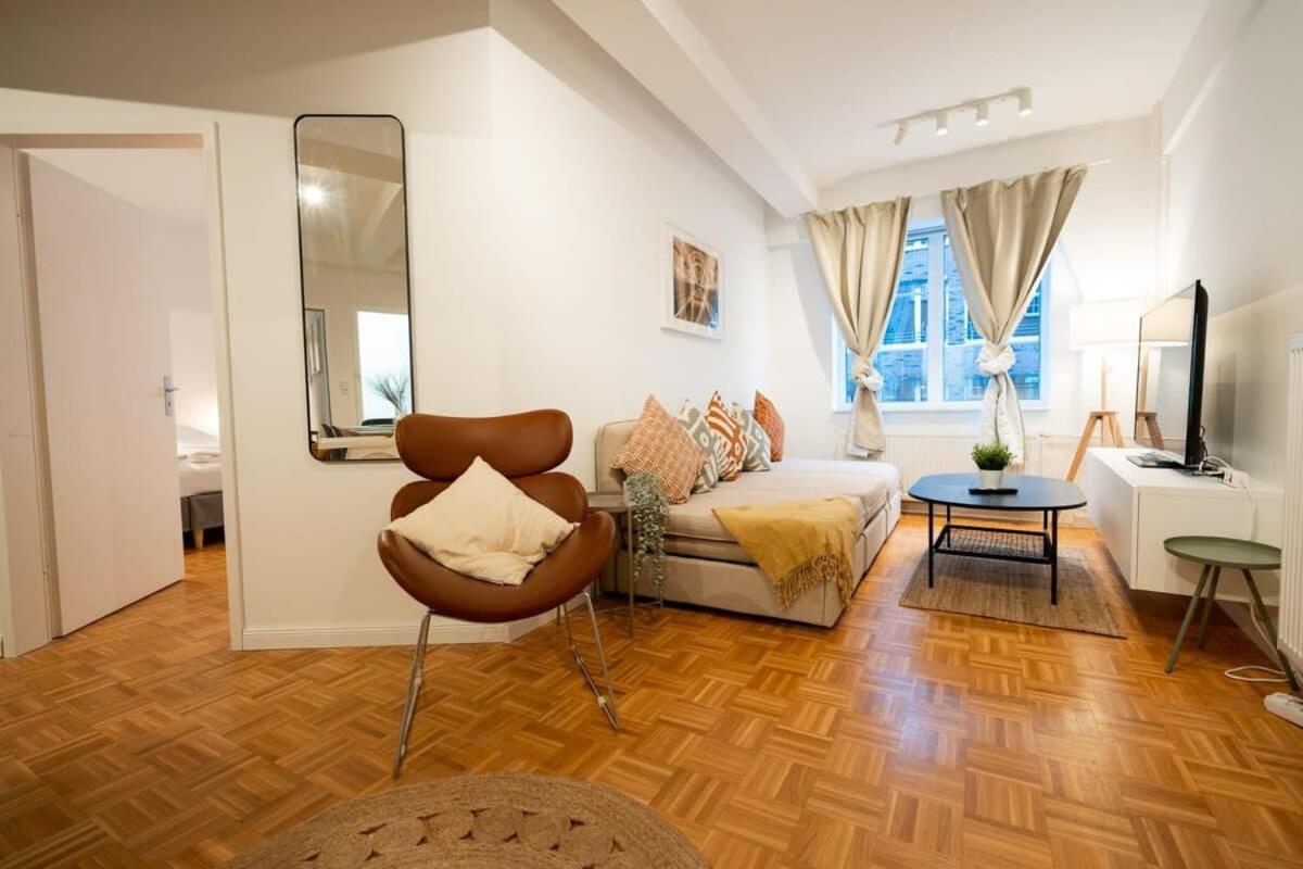 Living In Center Hamburg