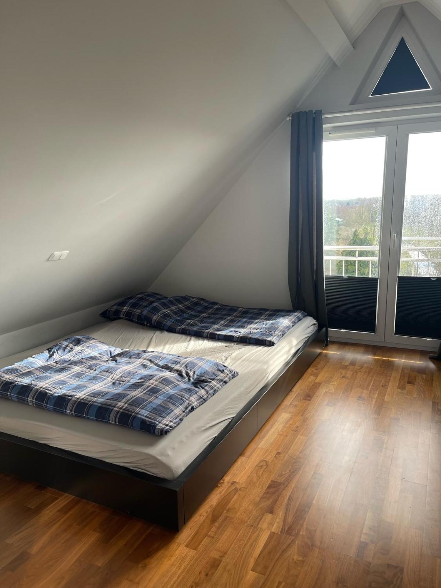 Inselsuites Finkennest Airbus Finkenkwerder 125 M2 Kamin *