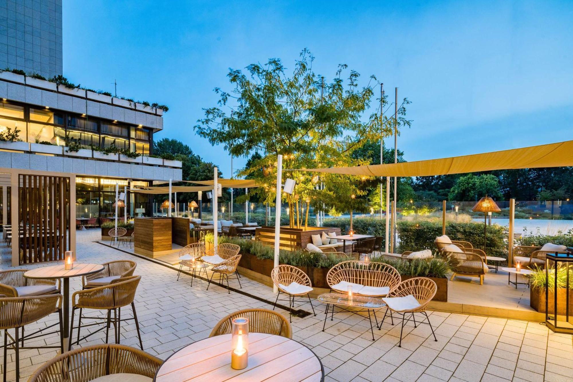 Radisson Blu Hotel, Hamburg