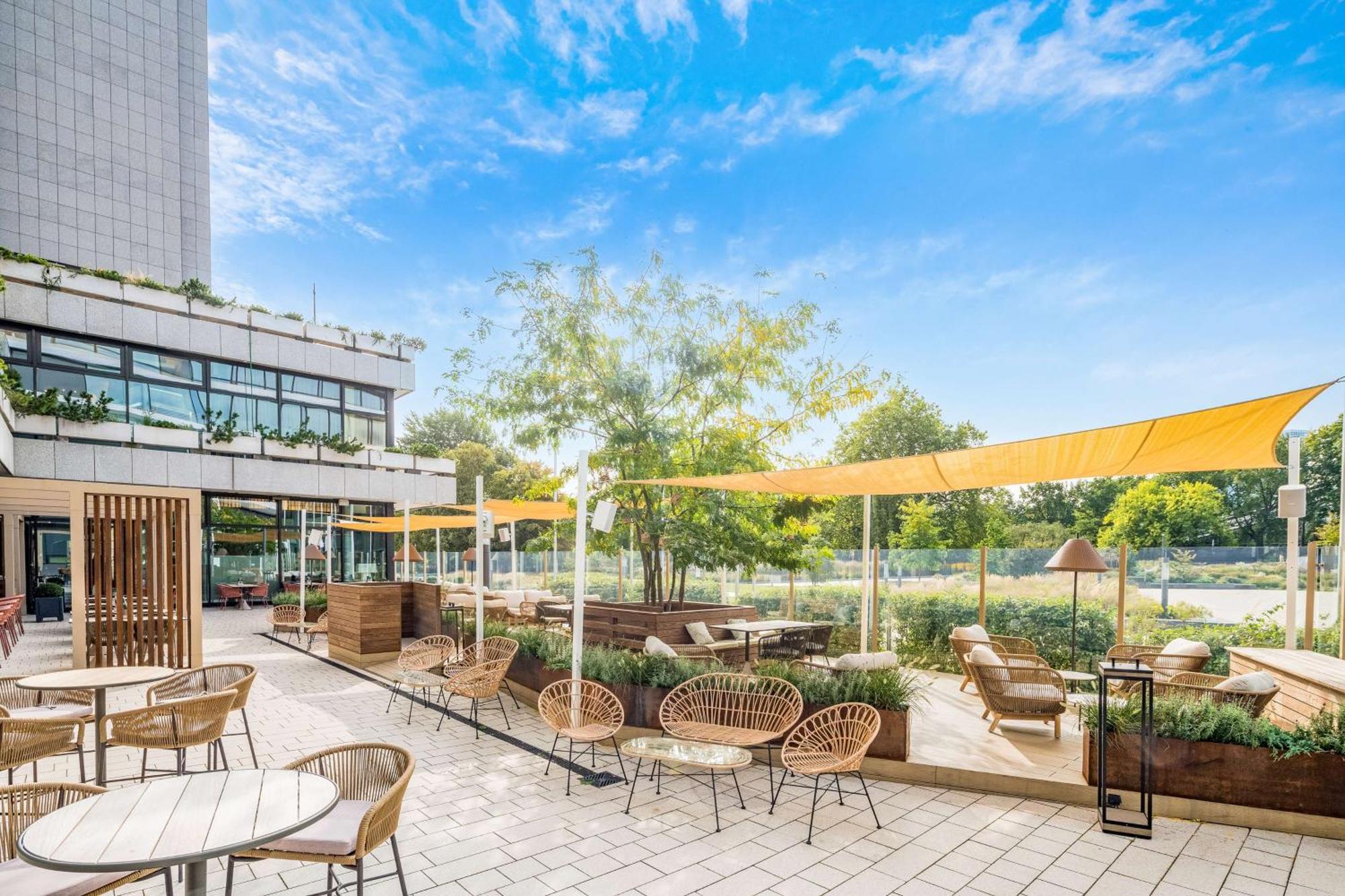 Hotel Radisson Blu Hotel, 4*