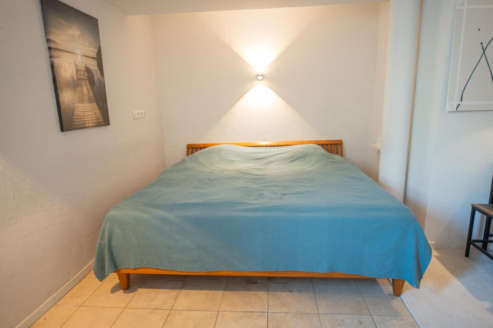 Kingsize Bett, Nahe Stadt Und Alster, Ruhig