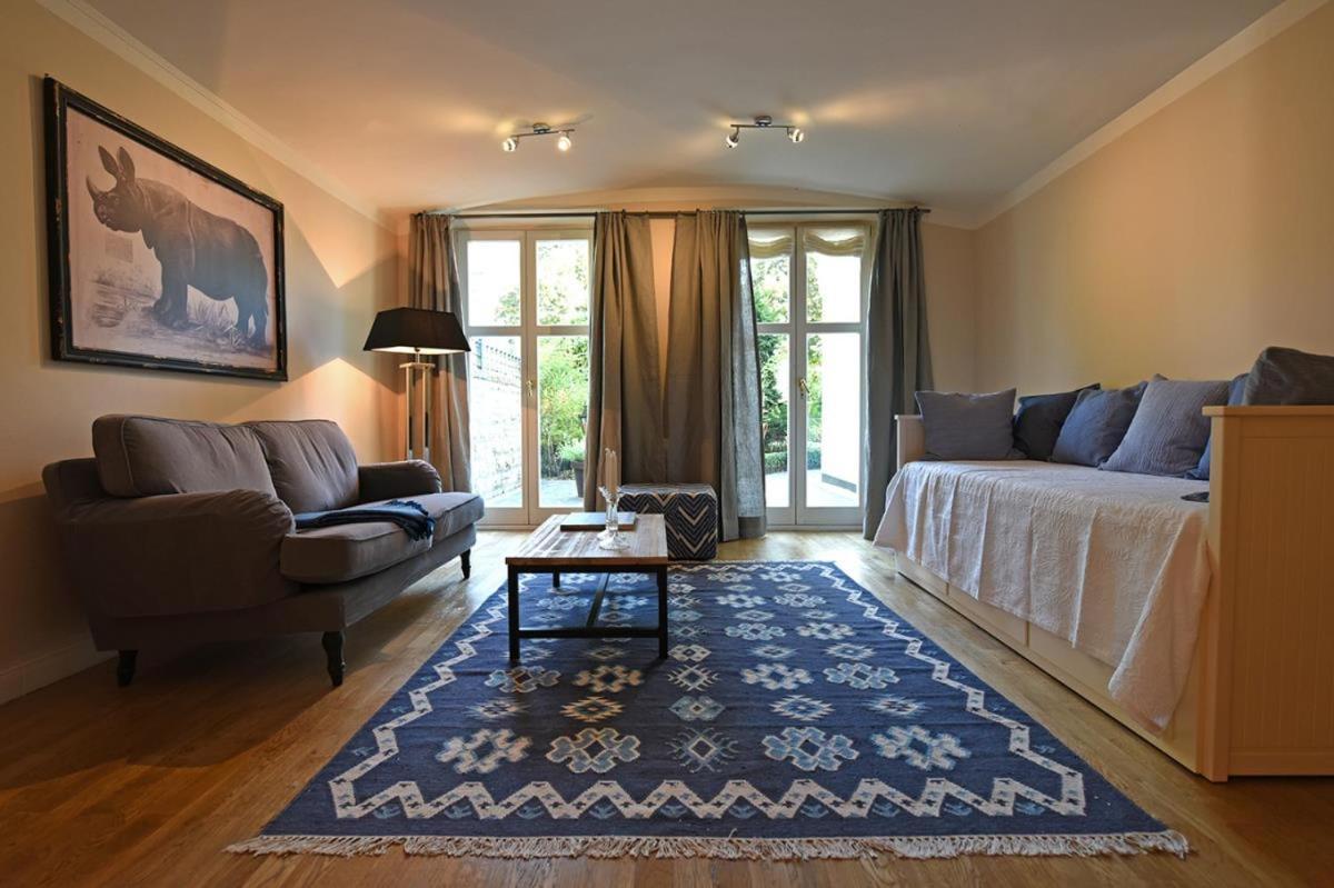 Zentrale Whg Naehe Der Alster Mit Parkplatz Apartment