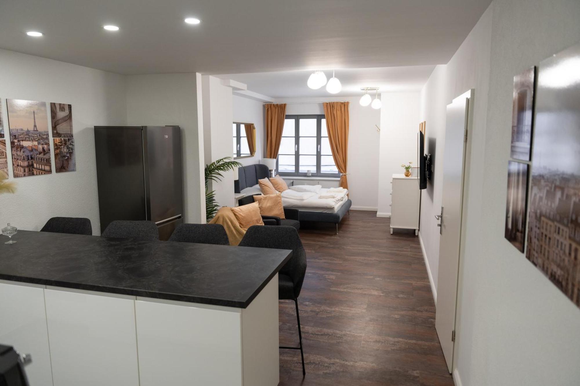Zentral Gelegenes Premium-apartment Mit Viel Tageslicht *