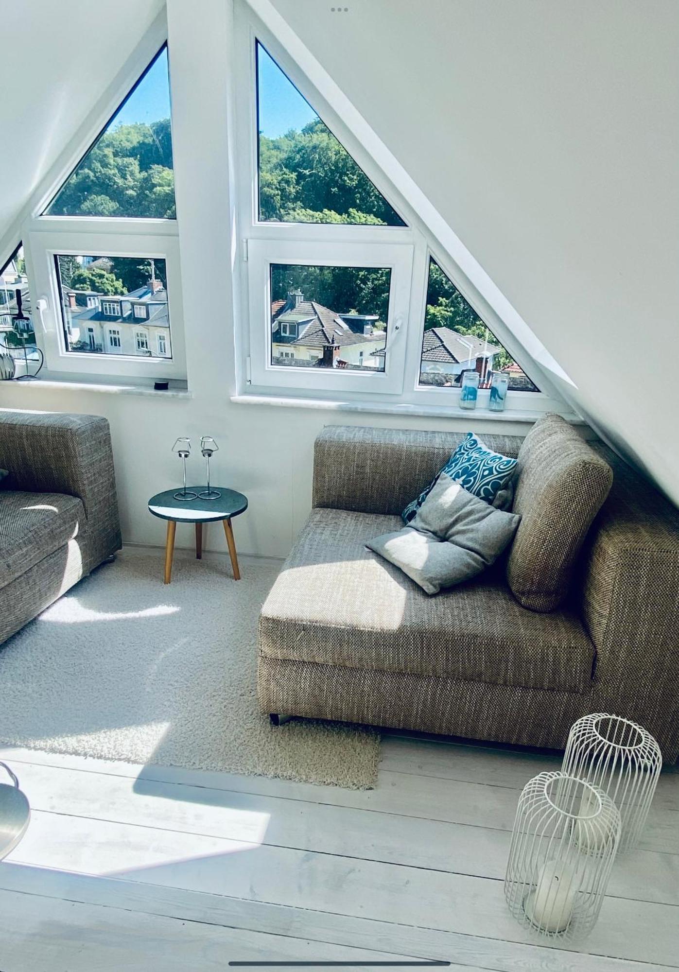Beautiful House In Blankenese * Hamborg