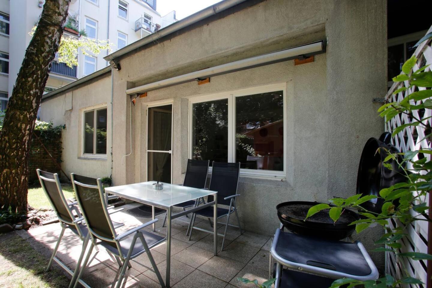 Apartment Peaceful Garden Hamburg