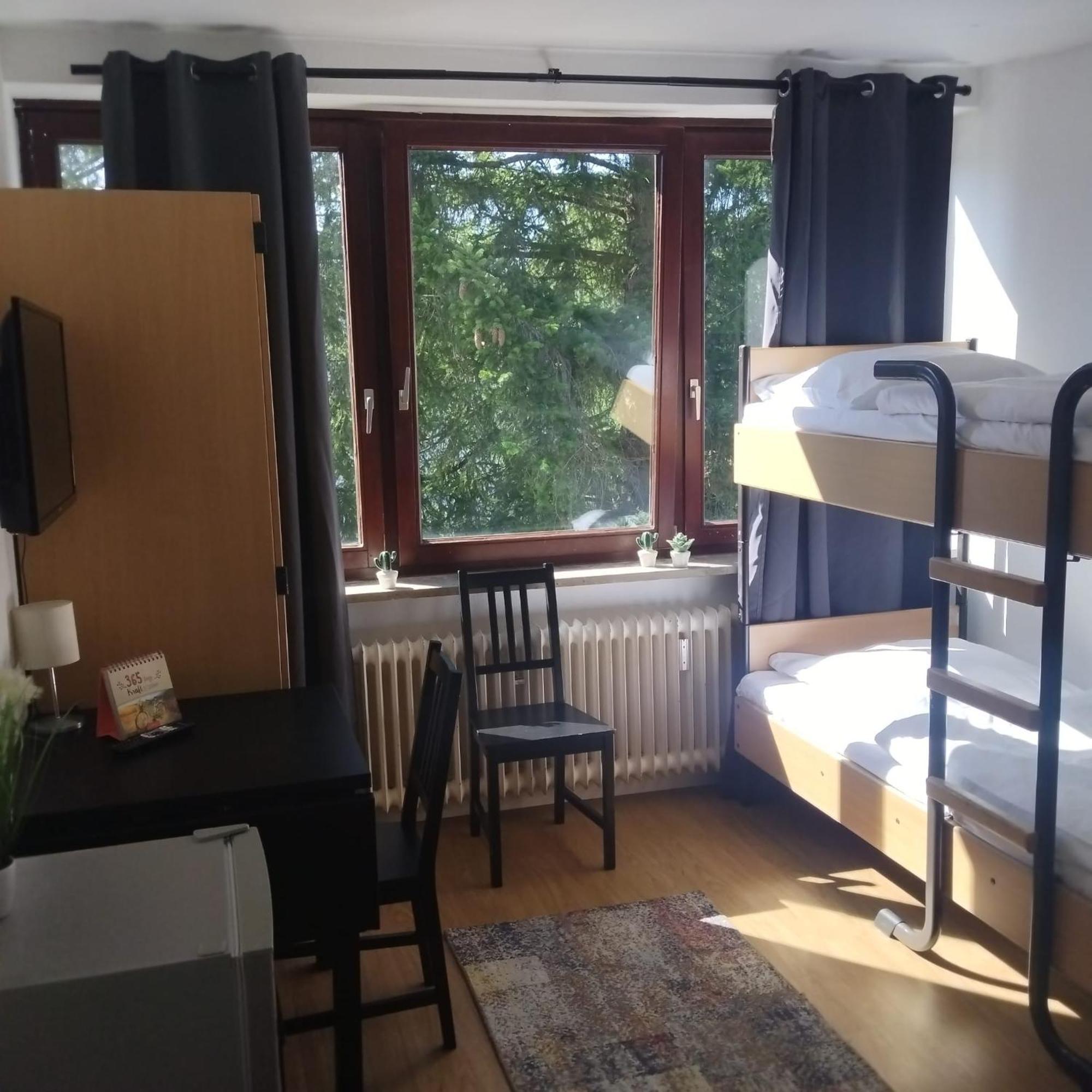 Monteurzimmer In West Bei Hansezimmer Hamburg-Harburg